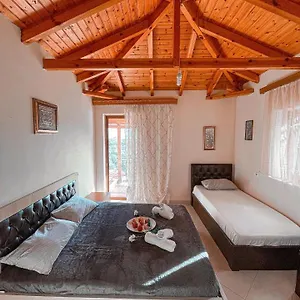 Farmhouse Qeparo , Qeparo Albania