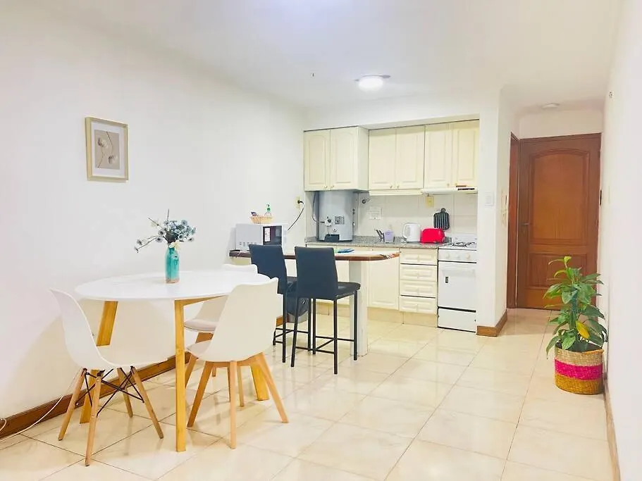 Mendoza Suites 10 -Parking Disponible- 0*,